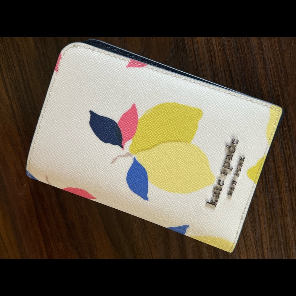 Kate spade passport holder